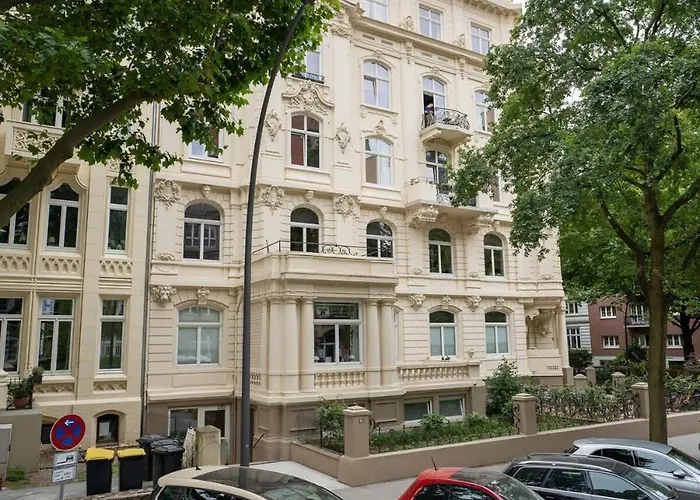 Hamburg City Apartment For 5